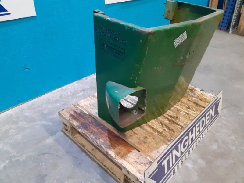 John Deere 2850