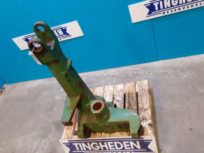 John Deere 3040