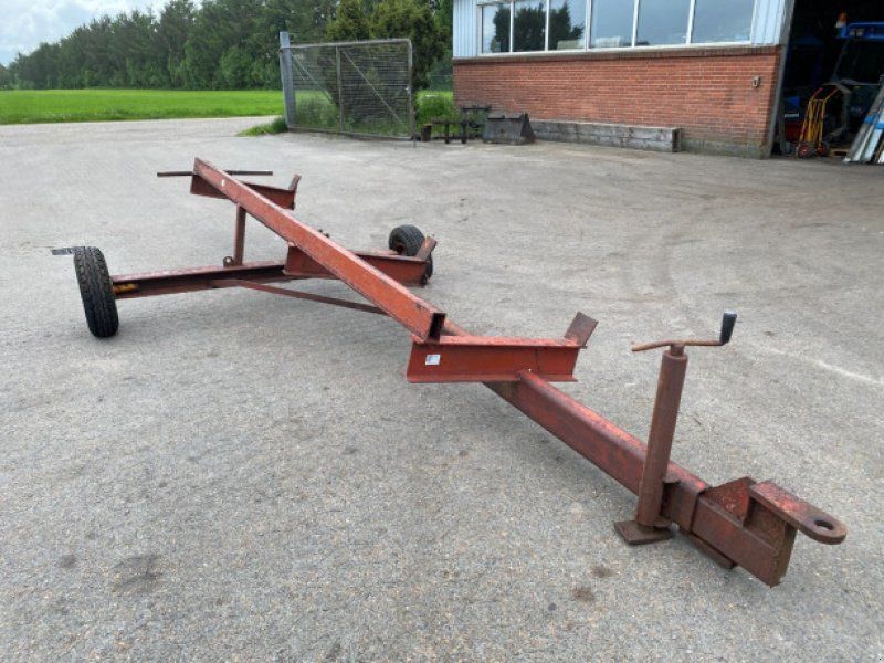 Laverda Skærebordsvogn