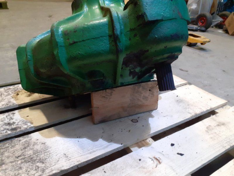 John Deere 955