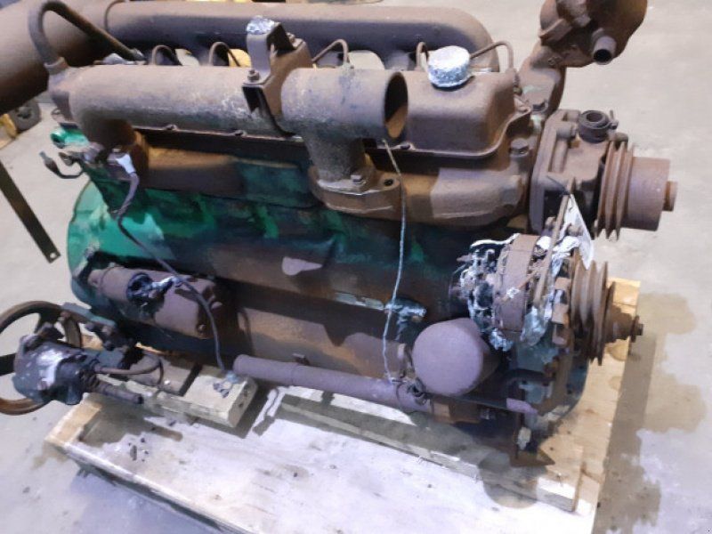 John Deere 6329