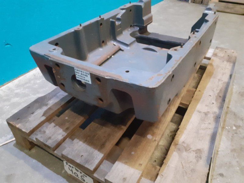 New Holland 8340