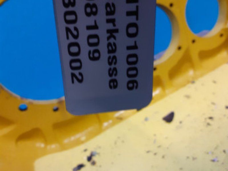 New Holland 8080