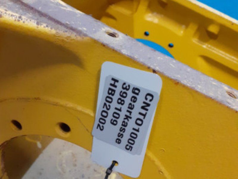 New Holland 8080