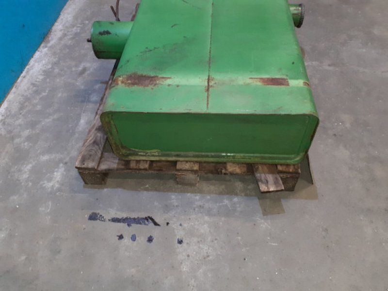 John Deere 955