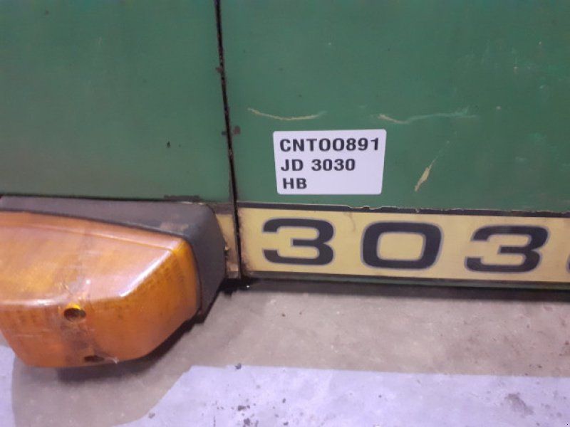 John Deere 3030
