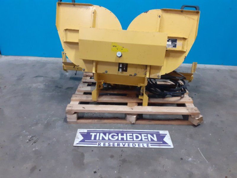 New Holland TF78