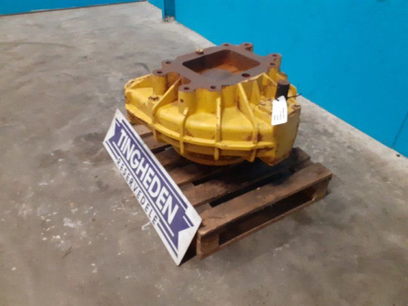 New Holland TX68