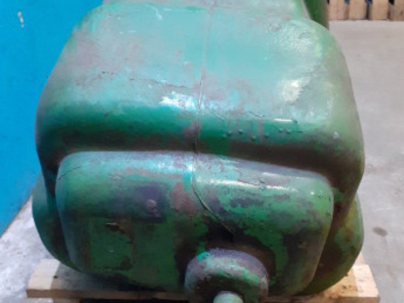 John Deere 2940