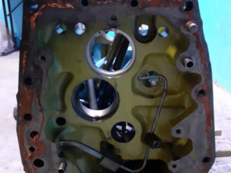 John Deere 3040