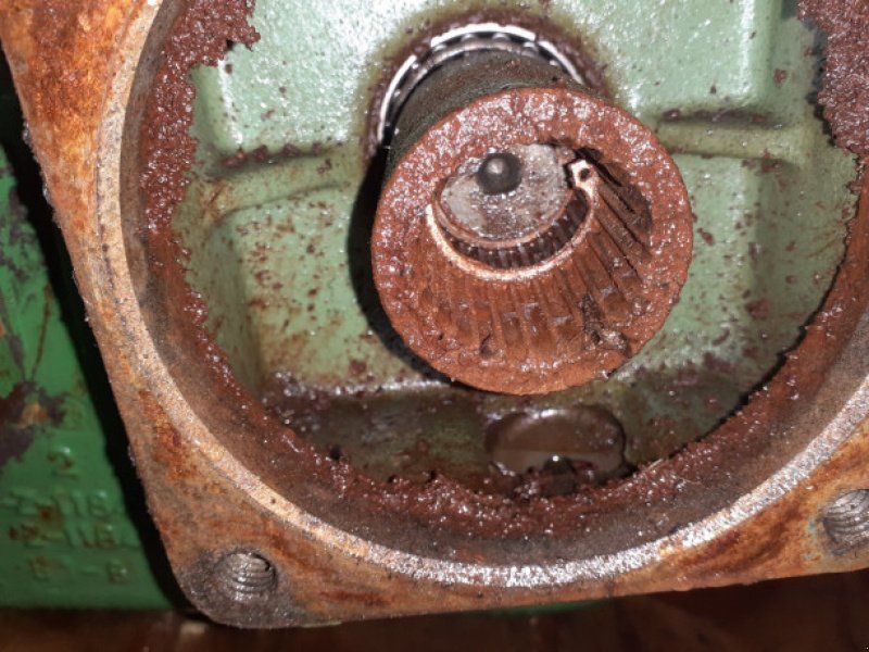 John Deere 1177
