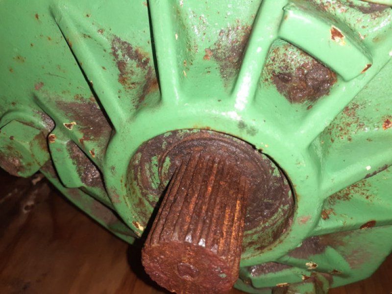 John Deere 1177