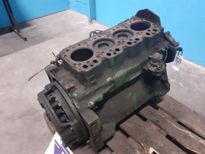John Deere 4239DL-01