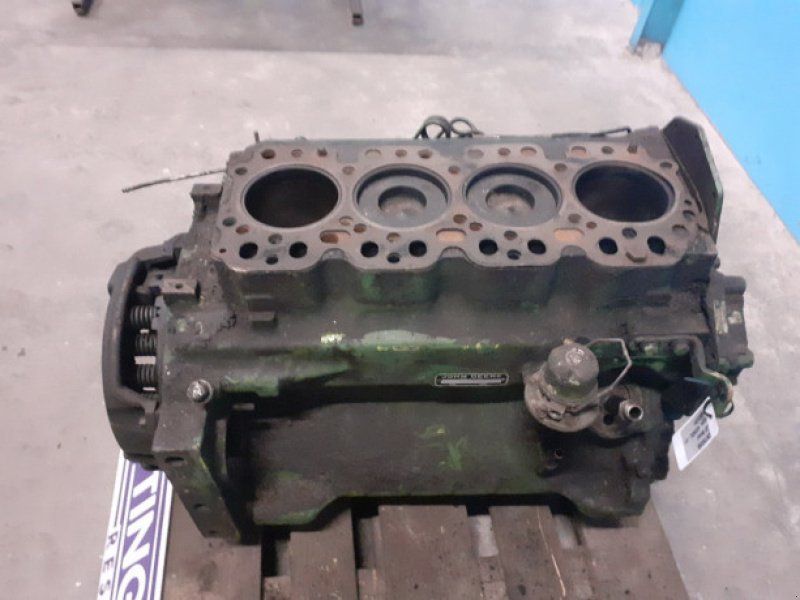 John Deere 4239DL-01