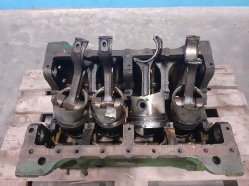 John Deere 4239DL-01