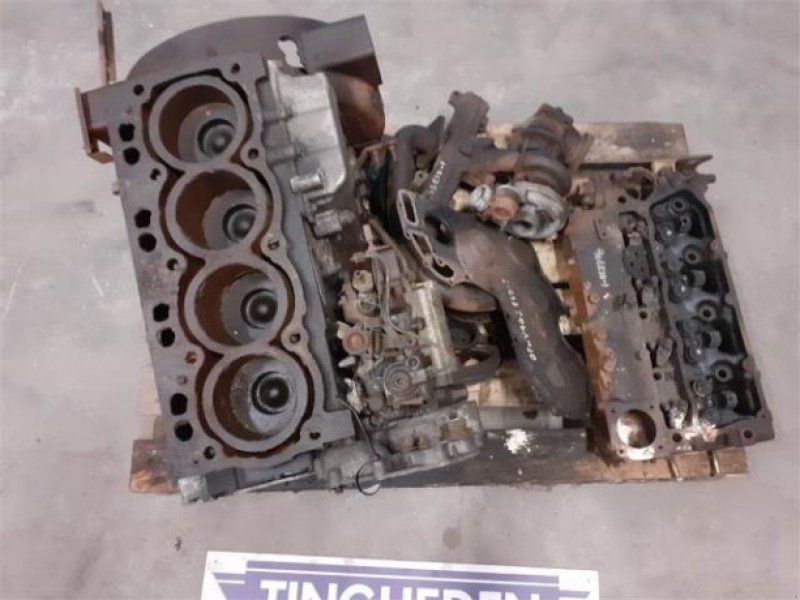 Perkins 1104C44T