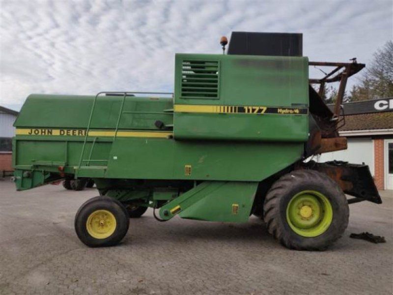 John Deere 1177