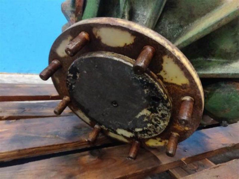 John Deere 1085