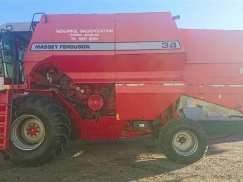 Massey Ferguson 38