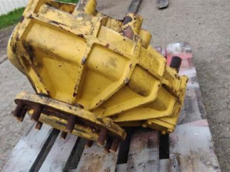 New Holland TF78