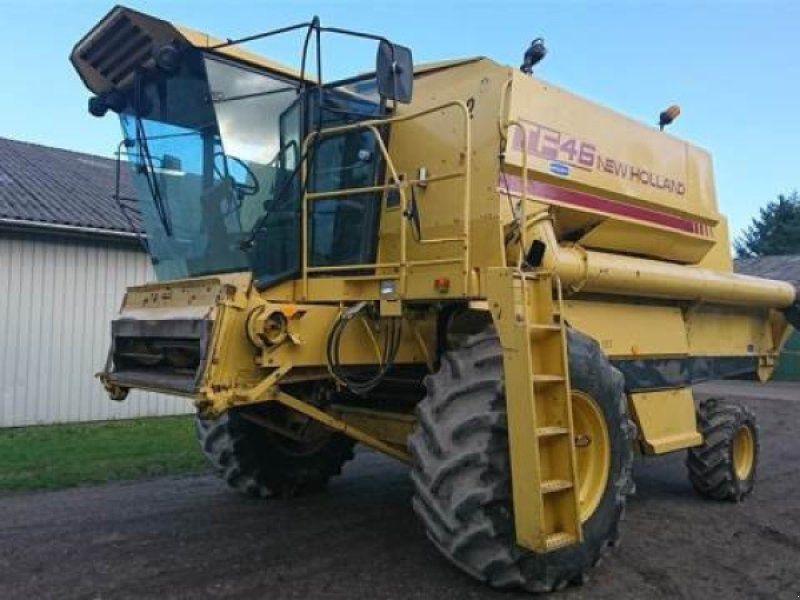 New Holland TF46