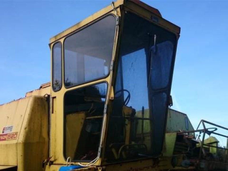 New Holland 1520
