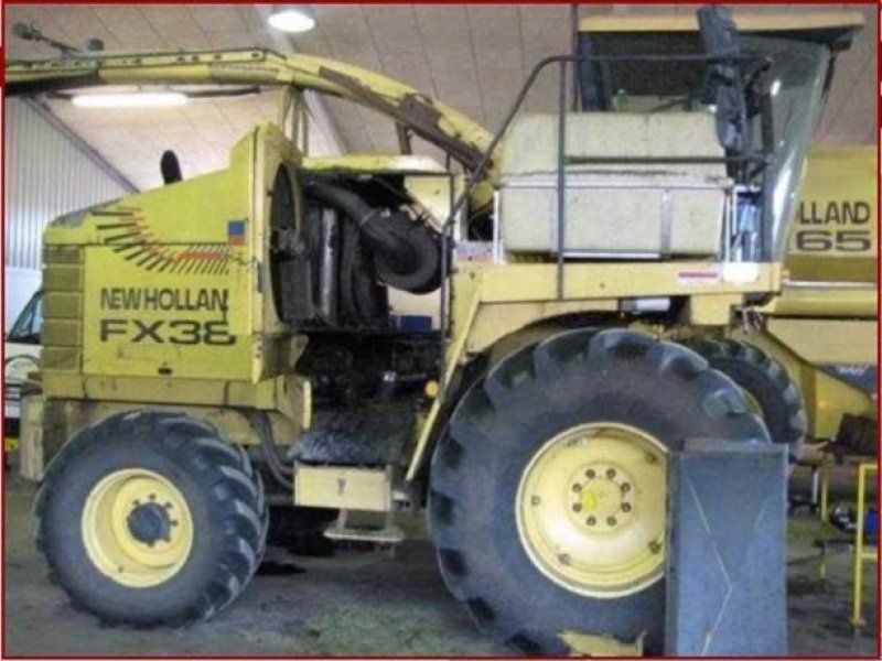 New Holland FX38