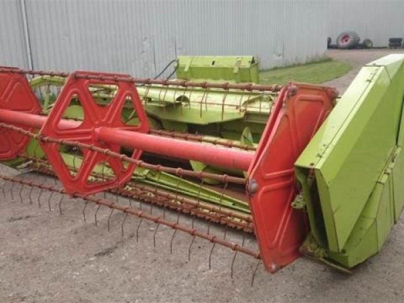 Claas 12