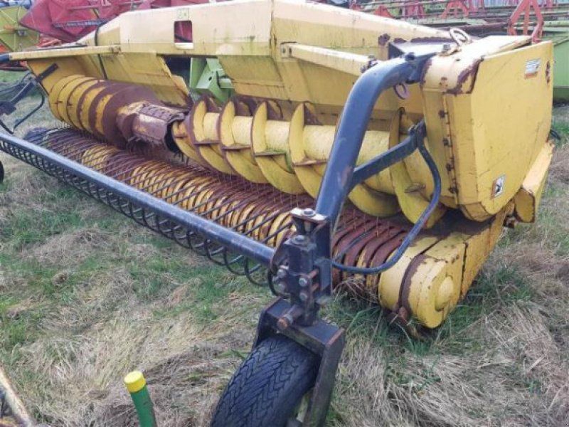 New Holland Pickup