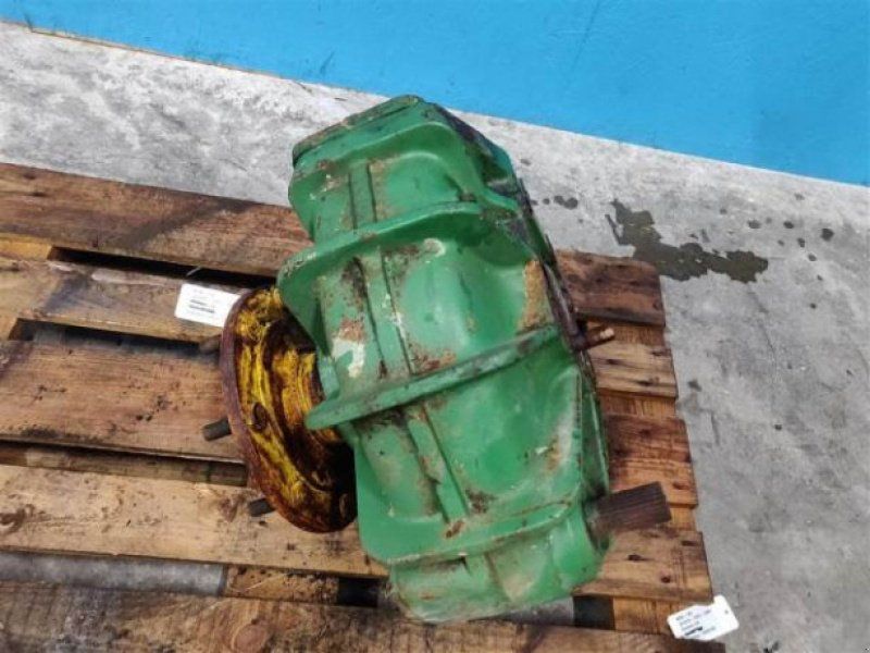 John Deere 1085