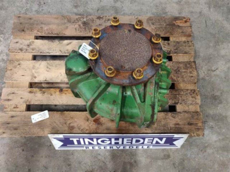 John Deere 1085