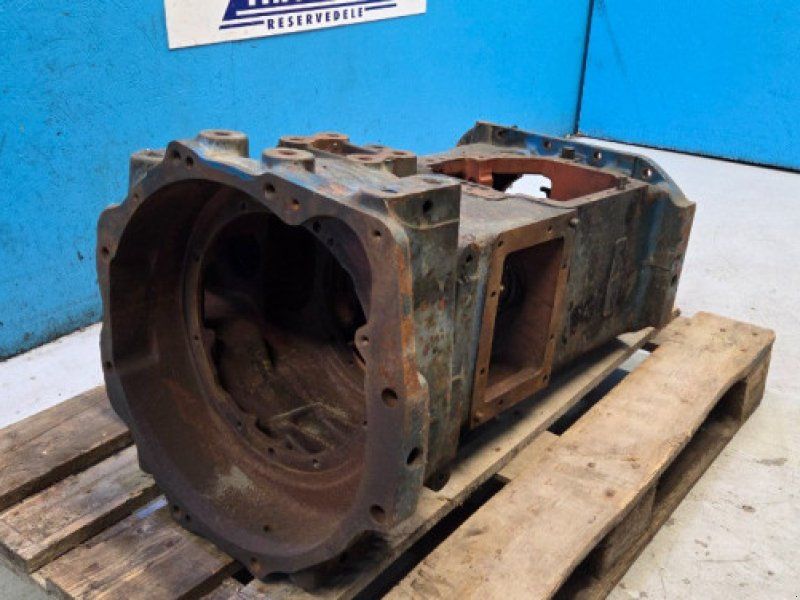 Ford 7740