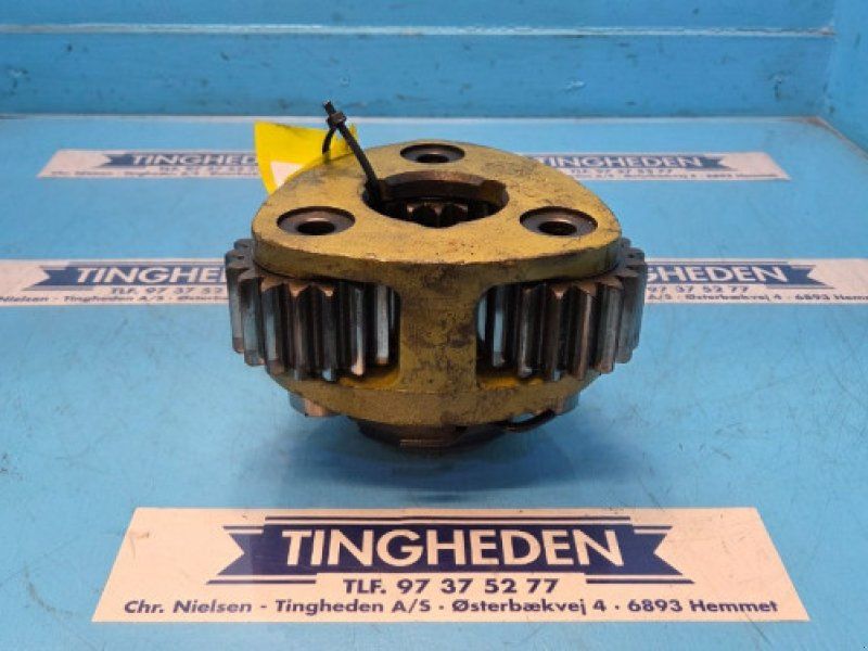 John Deere 1042