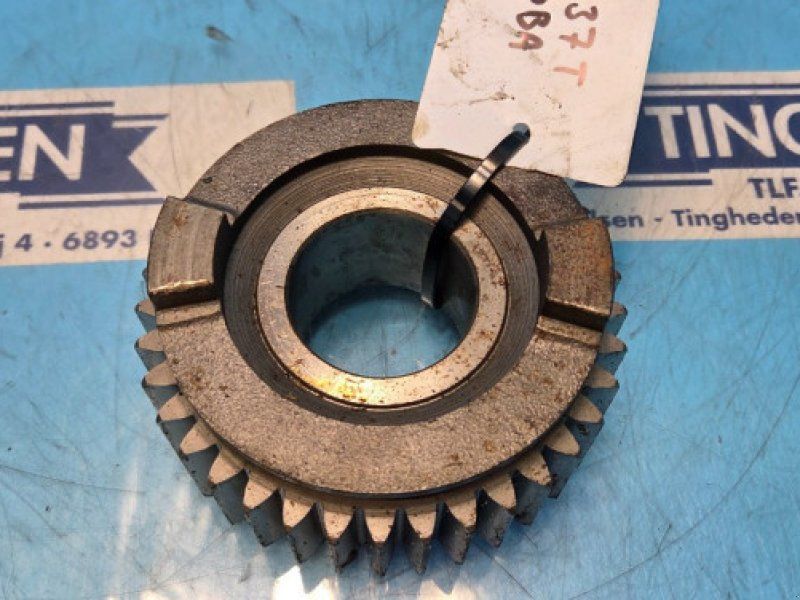 Ford 8340