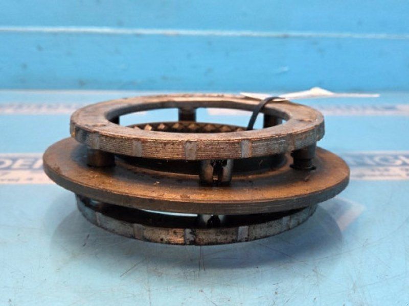 Ford 8210