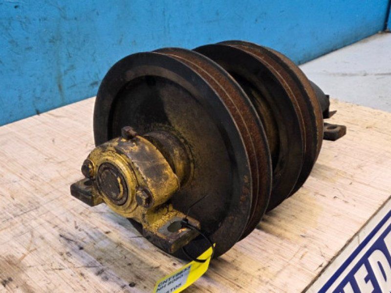 New Holland 8080