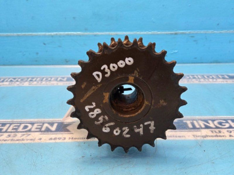 D3000