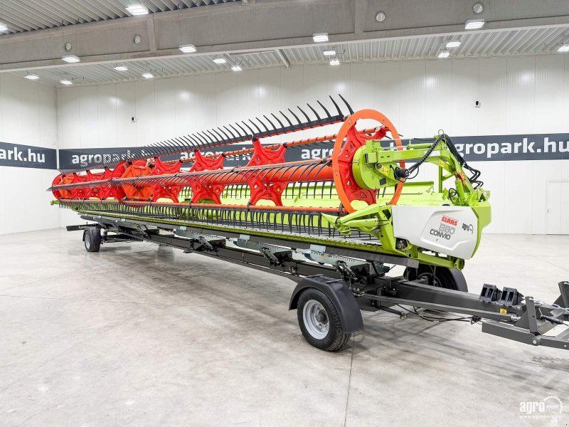 Claas Convio 1380 13.8 m draper grain header, new header trailer, gaug