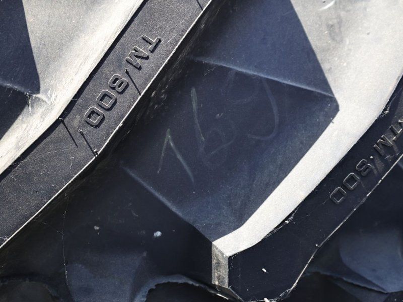 Trelleborg 600/65 R34 Tm800 und 480/65 R24 Tm 800