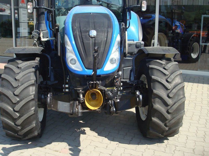 New Holland T5.100 Electro Command