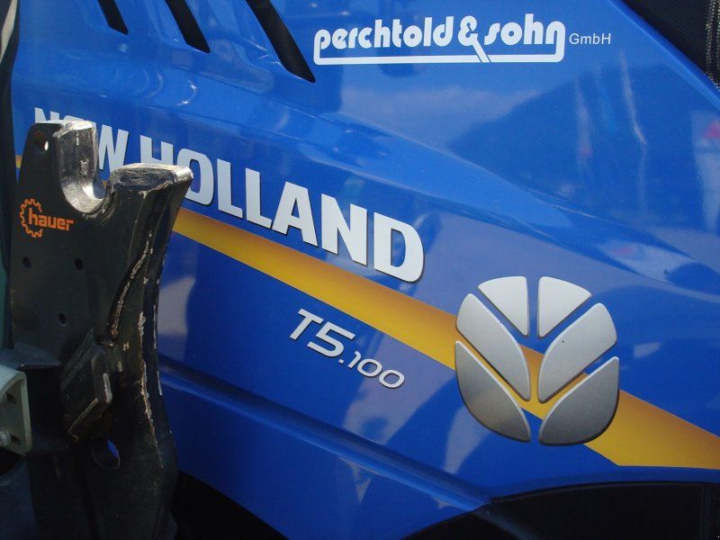 New Holland T5.100 Electro Command