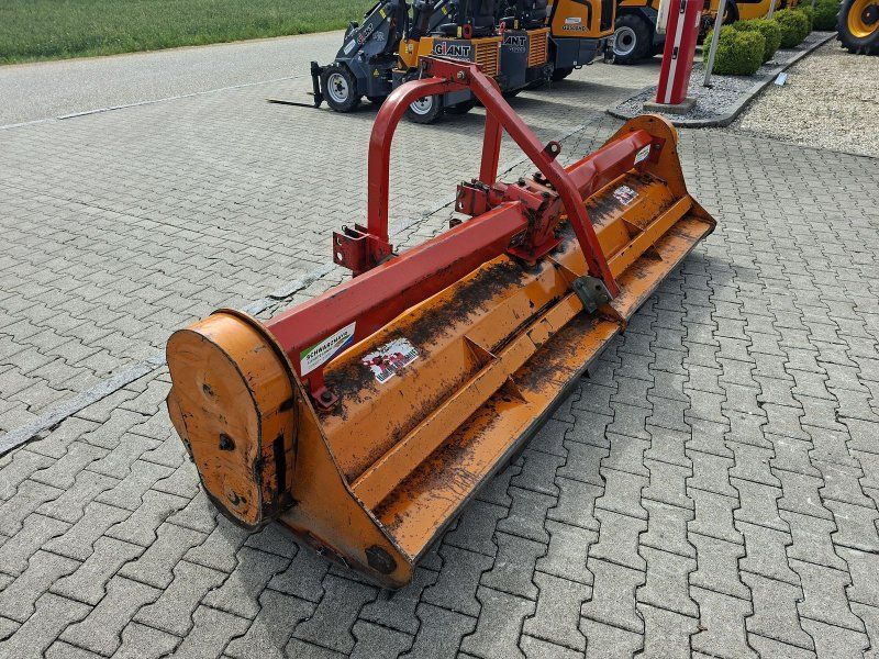 Hammerschmied FO 300 D mit Frontanbau
