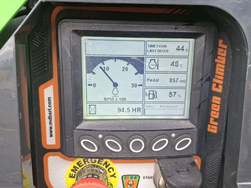 MDB LV400 PRO X Mähraupe Mulchraupe TMC TLA-120 Mulchkopf-Vor