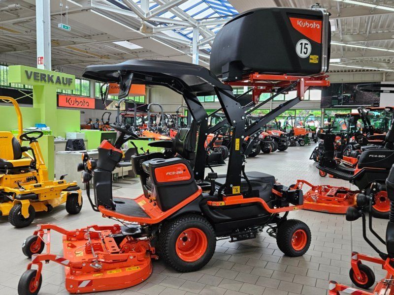 Kubota FC3-261