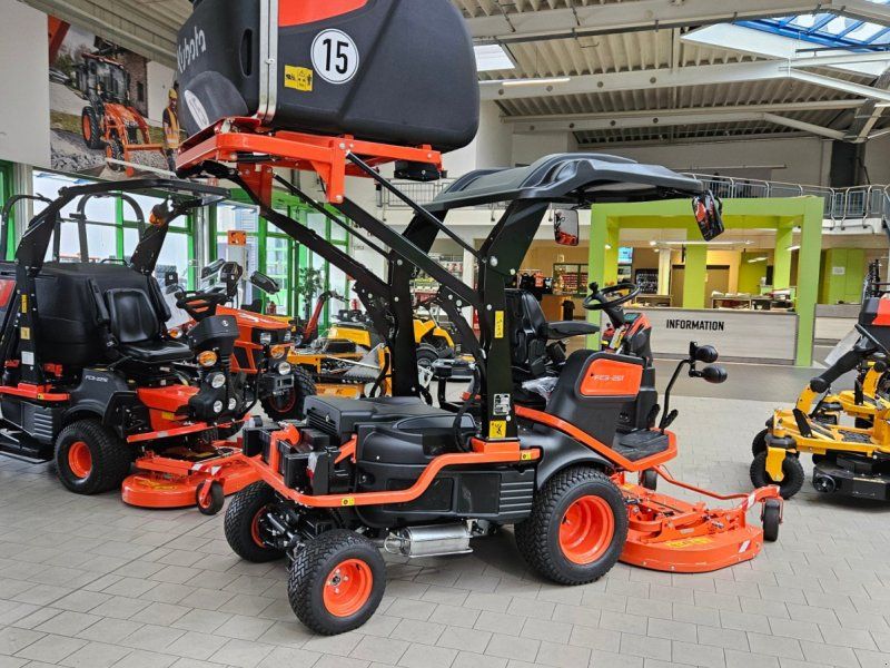 Kubota FC3-261