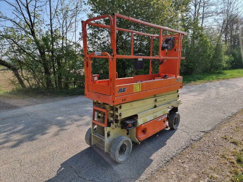 JLG 2032 ES
