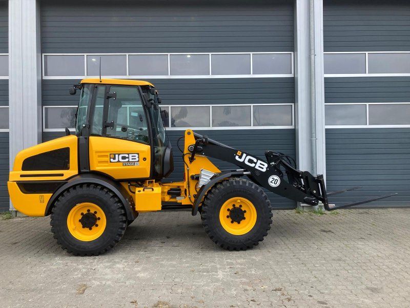 JCB 409