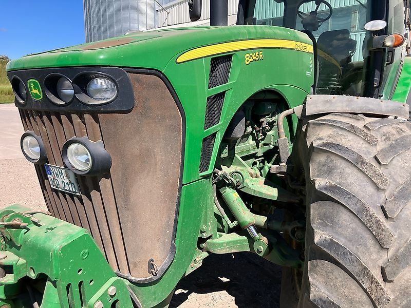 John Deere 8245R *Powr Shift 16/5* Erst 8700 Bh