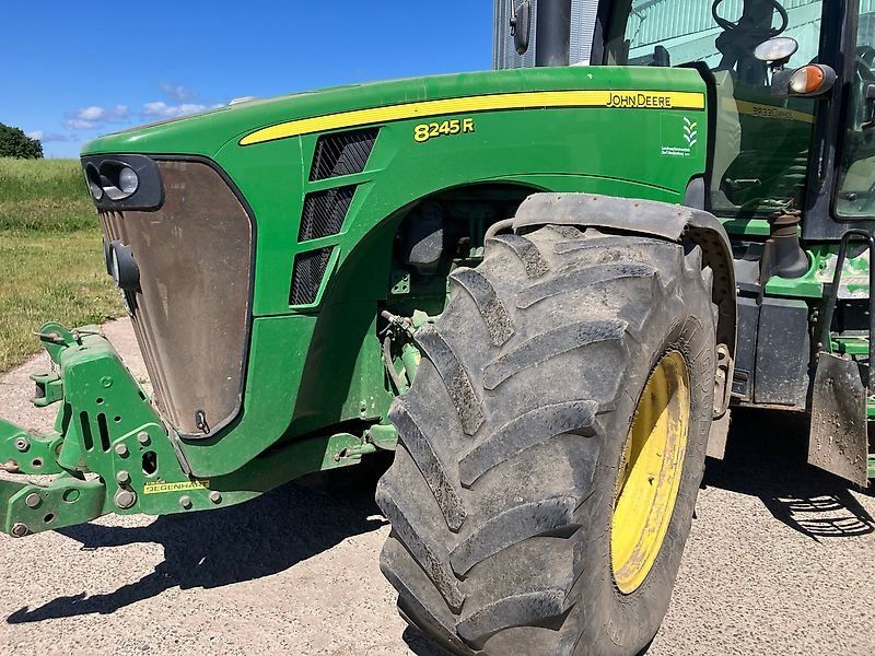 John Deere 8245R *Powr Shift 16/5* Erst 8700 Bh