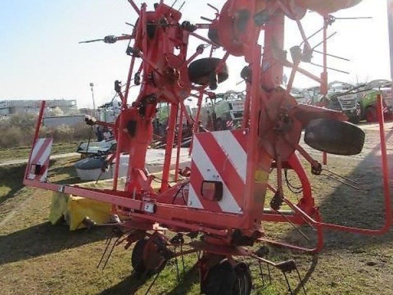 Kuhn GF8702